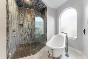 2727 S Southern Oaks Dr, Houston, TX 77068 - Photo 28