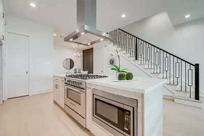 1010 E 26th Street, Houston, TX 77009 - Photo 2