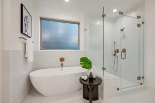 1010 E 26th St, Houston, TX 77009 - Photo 14