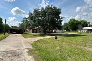 2523 Stevenson Rd, Pearland, TX 77581 - Photo 1