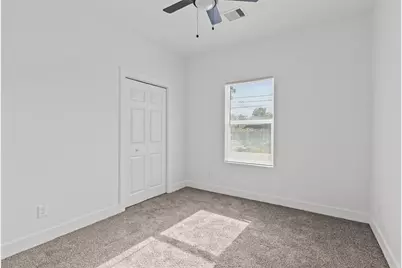 8501 Denby Street, Houston, TX 77012 - Photo 6