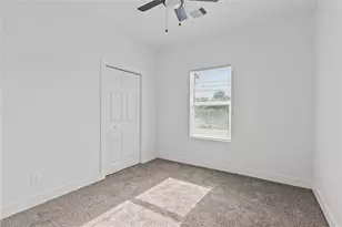 8501 Denby St, Houston, TX 77012 - Photo 6