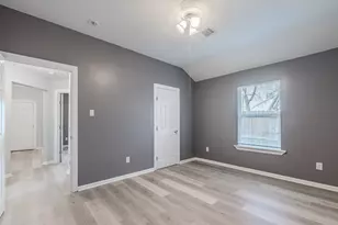 834 Elkhart St, Houston, TX 77091 - Photo 8