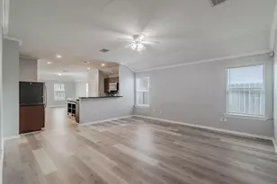 834 Elkhart St, Houston, TX 77091 - Photo 10