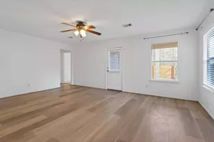 9747 Gulfstream Dr, Conroe, TX 77303 - Photo 26