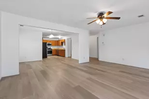 9747 Gulfstream Dr, Conroe, TX 77303 - Photo 2