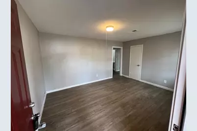 7343 Forrestal Street, Houston, TX 77033 - Photo 2