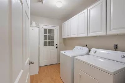 140 Cherry Circle E Circle E, New Waverly, TX 77358 - Photo 10