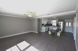 504 Cedar St, Sweeny, TX 77480 - Photo 8