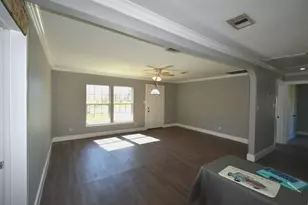 504 Cedar St, Sweeny, TX 77480 - Photo 6