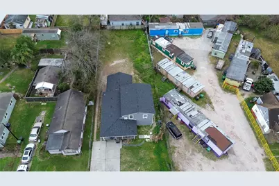 726 McDaniel Street, Houston, TX 77022 - Photo 8