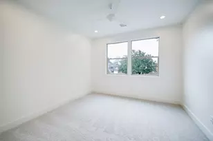 2031 Saxon Dr, Houston, TX 77018 - Photo 22