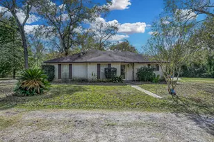 16310 Weaver Ln, Conroe, TX 77303 - Photo 4