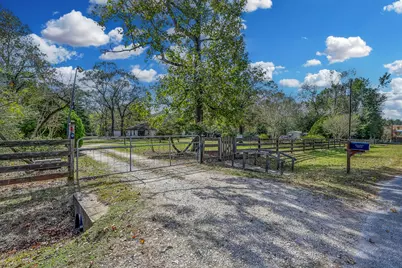 16310 Weaver Lane, Conroe, TX 77303 - Photo 2