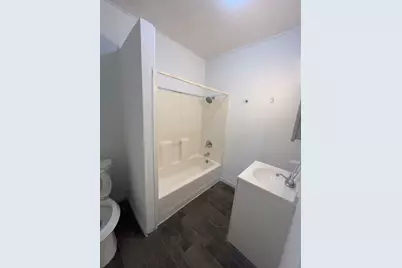 310 N Rock Island St #2, Angleton, TX 77515 - Photo 8