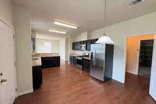 7442 Towerview Ln, Houston, TX 77489 - Photo 4