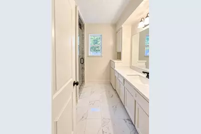 214 Birchwood Drive, Spring, TX 77386 - Photo 10