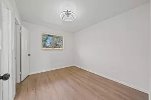 11059 Vailview Dr, Houston, TX 77016 - Photo 18