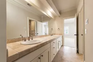 2826 Robinhood St, West University Place, TX 77005 - Photo 30