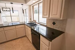 14811 Delbarton Dr, Houston, TX 77083 - Photo 16