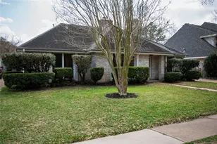 14811 Delbarton Dr, Houston, TX 77083 - Photo 4