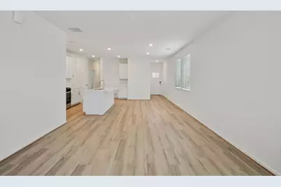 18555 Landing Meadows Lane, New Caney, TX 77357 - Photo 10