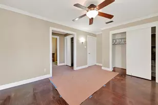 10309 Ivyridge Rd, Houston, TX 77043 - Photo 32
