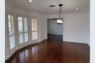 10309 Ivyridge Road, Houston, TX 77043 - Photo 2