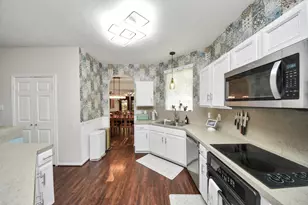 4634 Jaymar Dr, Sugar Land, TX 77479 - Photo 16