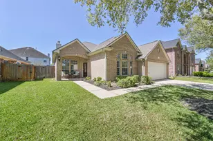 2612 Sun Flare Ln, Pearland, TX 77584 - Photo 2