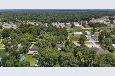 660 Redwood Street, Kountze, TX 77625 - Photo 32
