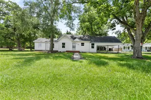 660 Redwood St, Kountze, TX 77625 - Photo 28
