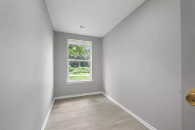 660 Redwood Street, Kountze, TX 77625 - Photo 14