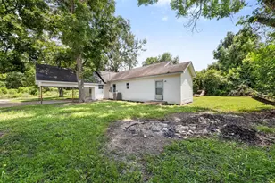 660 Redwood St, Kountze, TX 77625 - Photo 38