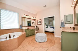 4222 Scenic Valley Ln, Sugar Land, TX 77479 - Photo 22