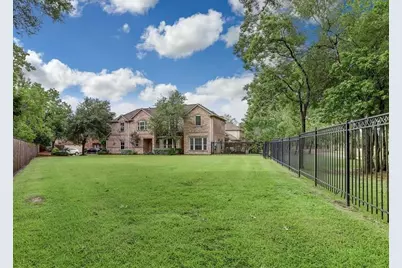 12302 Timber Hollow, Pasadena, TX 77058 - Photo 4