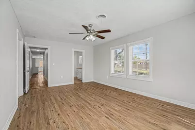 1114 W 5th Street, Freeport, TX 77541 - Photo 20