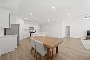 210 Bella Wy, Pinehurst, TX 77362 - Photo 10