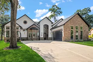 243 Teewood Ct, Montgomery, TX 77356 - Photo 2