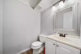 1609 N Richmond Rd, Wharton, TX 77488 - Photo 10