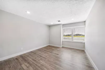 1609 N Richmond Road, Wharton, TX 77488 - Photo 6