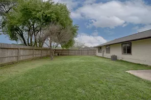 2513 Harpers Ferry Dr, League City, TX 77573 - Photo 34