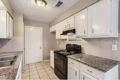 5607 Circlegate Drive, Spring, TX 77373 - Photo 8