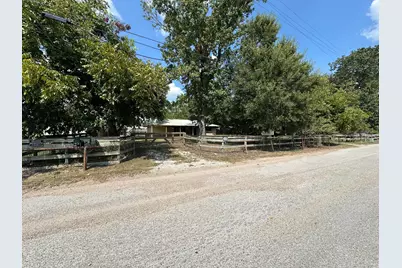 22450 Oakley Road, New Caney, TX 77357 - Photo 2