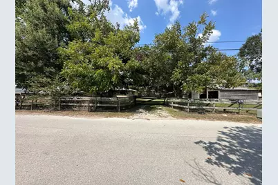 22450 Oakley Road, New Caney, TX 77357 - Photo 4