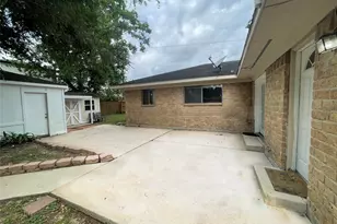 11326 Sagemeadow Ln, Houston, TX 77089 - Photo 14
