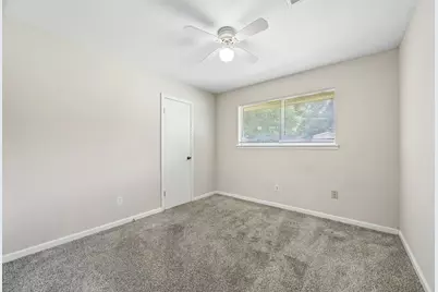 10350 Stover Street, Houston, TX 77075 - Photo 8