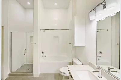 2727 Travis Street #505, Houston, TX 77006 - Photo 12