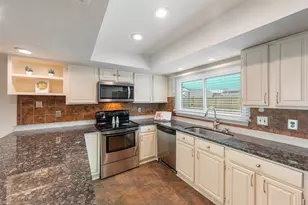 3223 Holly Green Dr, Kingwood, TX 77339 - Photo 22