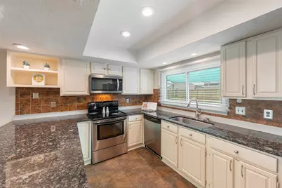 3223 Holly Green Drive, Kingwood, TX 77339 - Photo 24